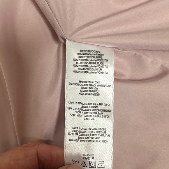 Calvin Klein Performance Light Pink Quilted Vest - Picture 8 of 12